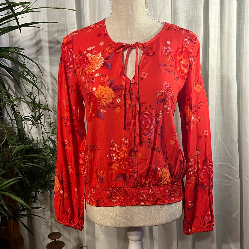 MUDD Red Floral Blouse - Size Medium